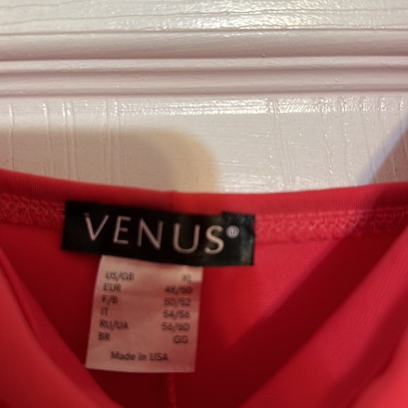 Peach ruffled dressy sleeveless top - Picture 2 of 4